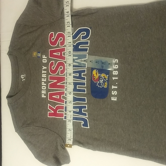 Kansas Jayhawks tshirt - Picture 4 of 7